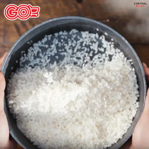 Nguồn gốc cái tên "bánh tét"