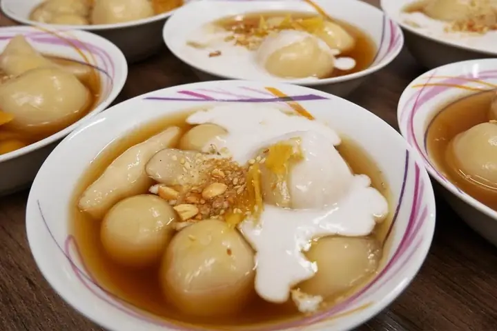 Cách Làm Món Chè Trôi Nước Nhân Đậu Xanh Truyền Thống