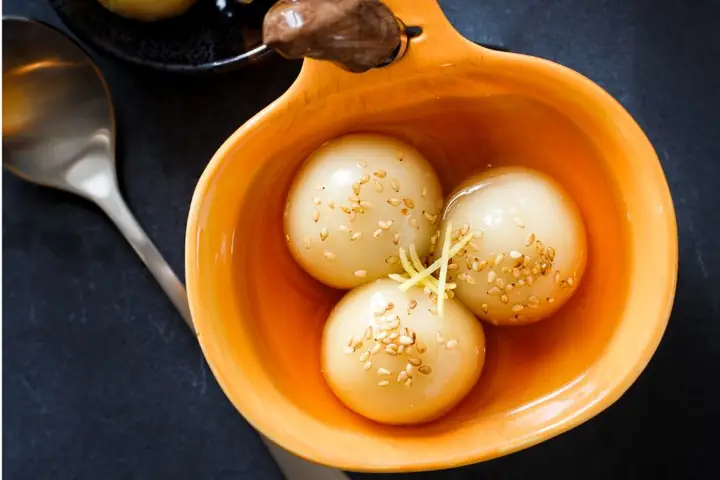 Giới Thiệu Về Món Chè Trôi Nước (bánh Trôi)