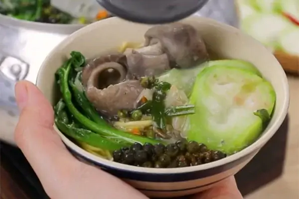 Bước 5: Trình Bày Và Thưởng Thức