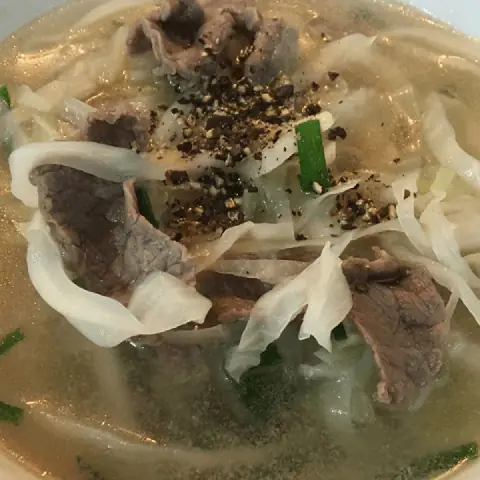 I. Giới thiệu về món canh bắp cải thịt bò