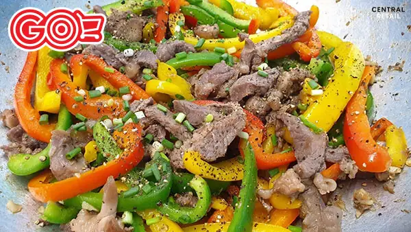 Thịt bò xào ớt chuông