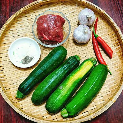 Cách chọn thịt bò ngon: Cách chọn thịt bò ngon: