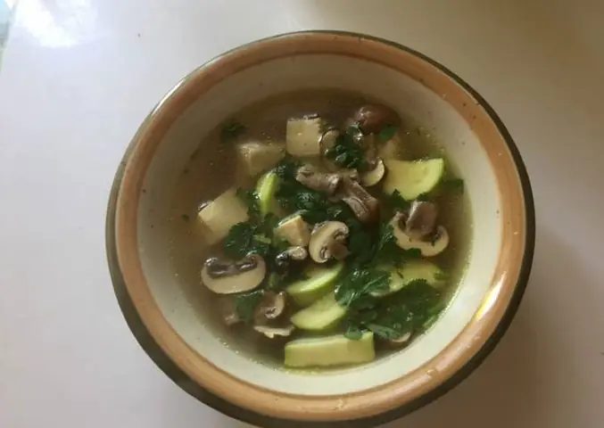 Canh bí ngòi nấu nấm Canh bí ngòi nấu nấm