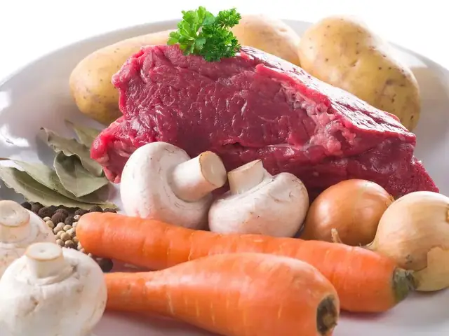 Bước 3: Thêm Rau Củ Và Hoàn Thiện Bước 3: Thêm Rau Củ Và Hoàn Thiện