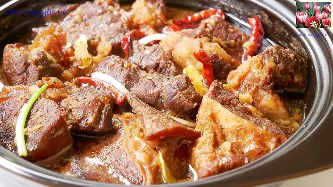 Cách Nấu Bò Kho Bằng Thịt Heo Ngon Chuẩn Vị