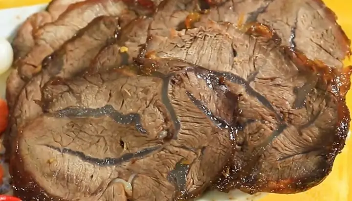 Đãi cả nhà món thịt bò kho mật mía thơm ngon, chuẩn xứ Nghệ Đãi cả nhà món thịt bò kho mật mía thơm ngon, chuẩn xứ Nghệ