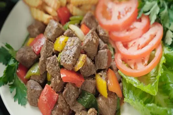 Cách Làm Bò Lúc Lắc Ngon