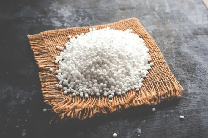 Bột báng nấu chè ngon nhưng hay có lõi trắng, đây là mẹo làm nó trong suốt như pha lê - 1