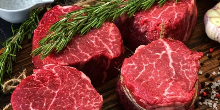 2. Cách chọn mua nguyên liệu nấu mì bò ngon chuẩn vị