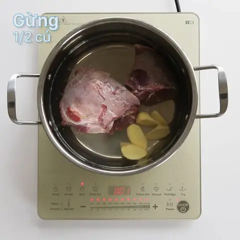 Cách nấu bún bò Huế tại nhà công thức chuẩn nhất, ngon ngây ngất