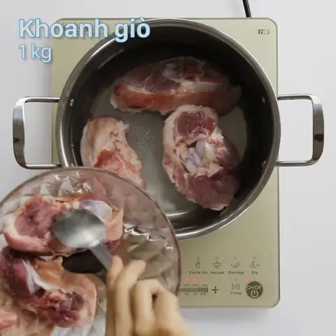 Cách nấu bún bò Huế tại nhà công thức chuẩn nhất, ngon ngây ngất