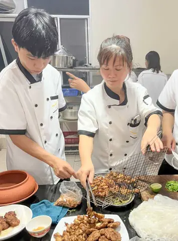 Thông Tin Khóa Học