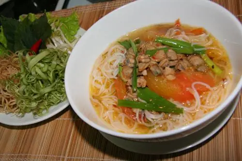 Buổi Sáng Cuối Tuần Có Nhiều Thời Gian Chị Em Hãy Chiêu Đãi Cả Nhà Món Bún Hến Nước Lèo Vừa Có Hương Vị Chua Dịu Ngọt Mát, Vừa Chế Biến Dễ Dàng.