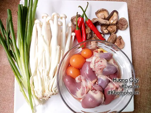 Bữa Sáng Mà Được Thưởng Thức Một Bát Bún Tim Gà Nấu Nấm Ngon Như Thế Này Đảm Bảo Ai Cũng Thích.