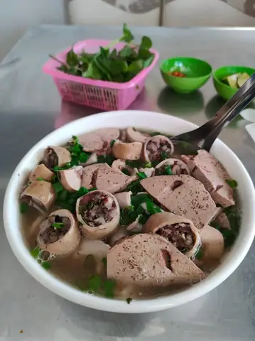 Bún lòng - món ăn dân dã nhưng cực kỳ hấp dẫn