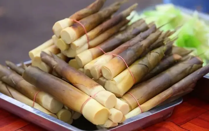 4Cách chọn nguyên liệu và lưu ý khi nấu bún măng vịt Sài Gòn