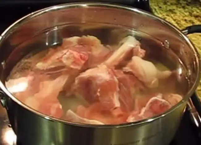 Hướng Dẫn Nấu Bún Mọc Sườn Non