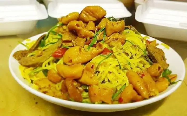 Cách Nấu Bún Nghệ Xào Lòng Chuẩn Vị Miền Trung Thơm Lừng Cách Nấu Bún Nghệ Xào Lòng Chuẩn Vị Miền Trung Thơm Lừng