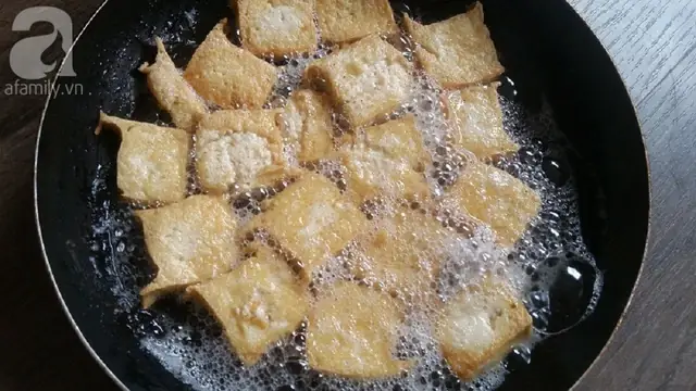 Với những nguyên liệu đơn giản, dễ tìm, dễ nấu bạn có ngay món bún ốc nóng hổi cho bữa sáng của gia đình mình rồi.