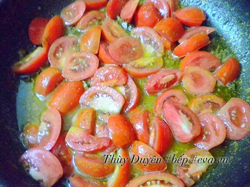 Thưởng thức hương vị thơm ngon, dễ ăn của bún riêu cua mọc đậu vào bữa sáng thật tuyệt!