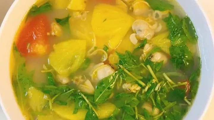 7Canh trai nấu dứa