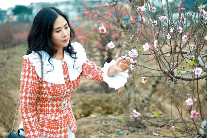 Chị Tô Hưng Giang