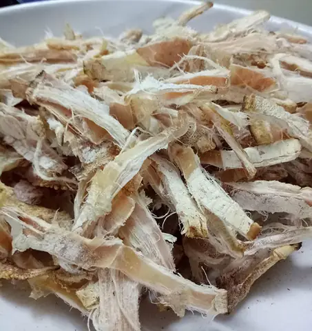 Nguyên liệu món bún riêu tôm và mực khô