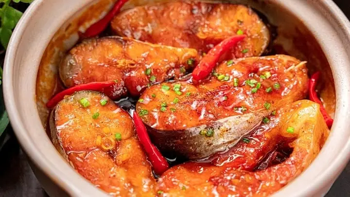 Cách Nấu Cá Bông Lau Kho Tộ Đậm Đà, Chuẩn Vị Miền Tây