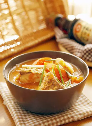 Hướng dẫn nấu món canh cá nấu cà chua