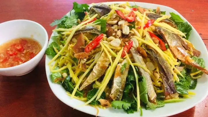 Khô Cá Chỉ Vàng Trộn Gỏi Xoài – Cá Chỉ Vàng Khô Làm Món Gì Khô Cá Chỉ Vàng Trộn Gỏi Xoài – Cá Chỉ Vàng Khô Làm Món Gì