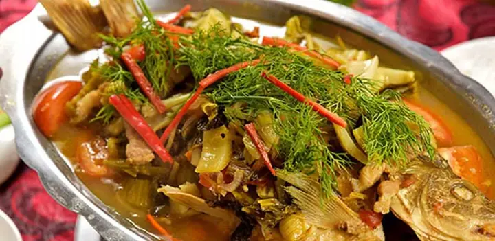 Cá Chim Kho Dưa Chua