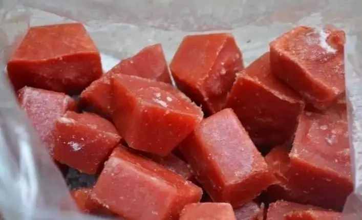 Bảo quản cà chua trong ngăn đá tủ lạnh