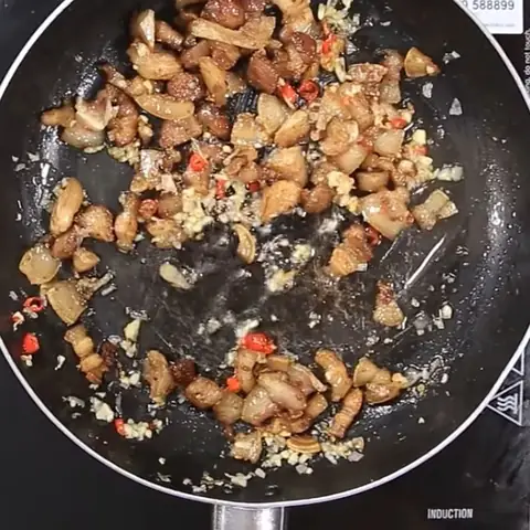 Rim Cá Và Thịt Rim Cá Và Thịt