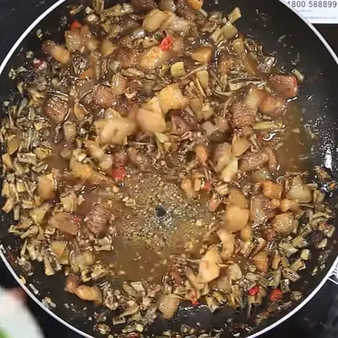 Rim Cá Và Thịt Rim Cá Và Thịt