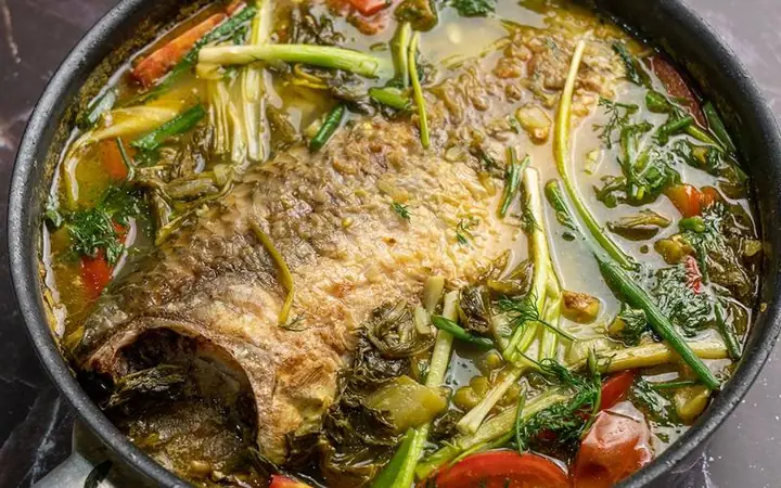 Cá Diêu Hồng Om Dưa Chua Cá Diêu Hồng Om Dưa Chua