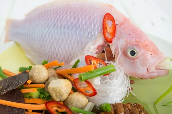 CÃ¡ch náº¥u láº©u cÃ¡ diÃªu há»ng vá»i mÄng chua ngon mÃª ly