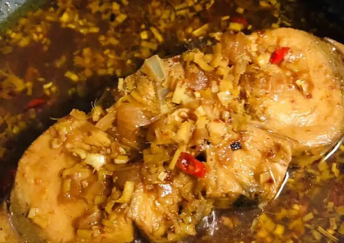 Món Ngon Từ Cá Đuối Kho Sả Thơm Lừng