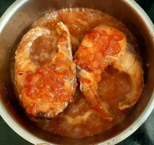 Cách Nấu Cá Đuối Sốt Cà Chua