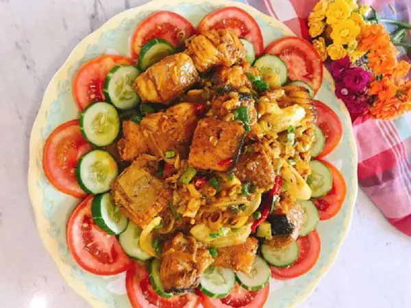 Cách Làm Cá Đuối Xào Sả Ớt Thử Thách Vị Giác