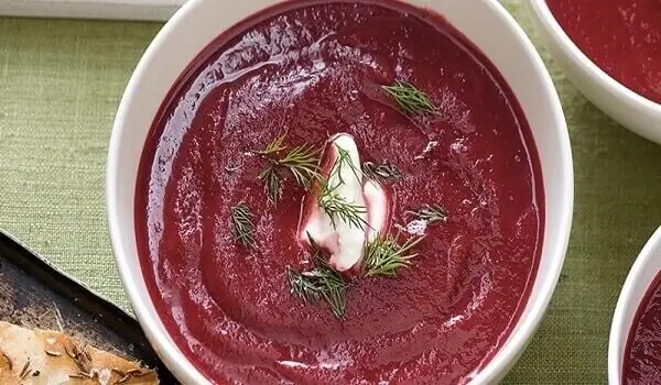 2. Cách Làm Cháo Cá Hồi Cho Bé Ăn Dặm Với Khoai Môn Và Củ Dền