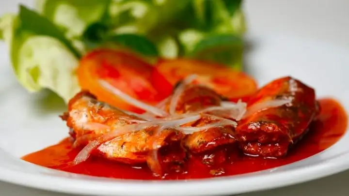 Cách Nấu Cá Hộp Ngon Đậm Đà Khó Cưỡng Tại Nhà