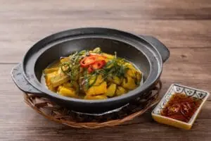 Cá Lăng Om Chuối Đậu