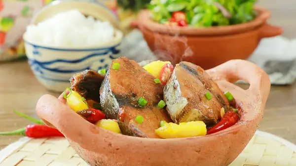 cách nấu cá ngừ kho dưa cải