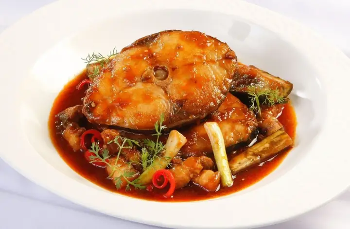 Bí quyết kho cá thu đậm đà, không tanh, dễ ăn cho bà đẻ Bí quyết kho cá thu đậm đà, không tanh, dễ ăn cho bà đẻ