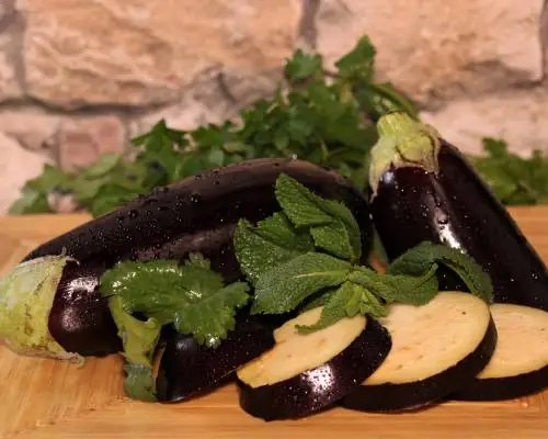 Cách Chọn Cà Tím Tươi Ngon Cho Các Món Chay