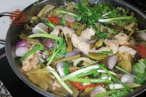 Cá Trắm Đen Om Dưa