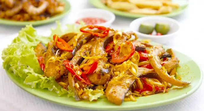 Kinh nghiệm chọn mua cá chép giòn