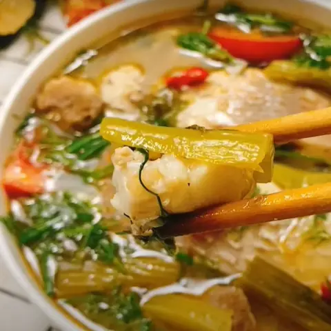 Hướng dẫn nấu canh cá trắm om dưa chỉ trong 3 bước đơn giản