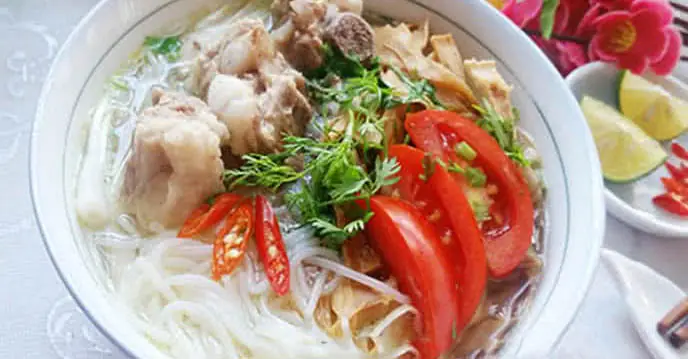 2.	Bún măngsườn